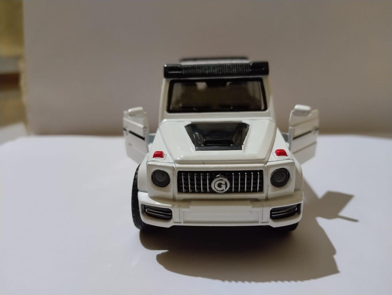 Diecast Metal G-wagon knock off