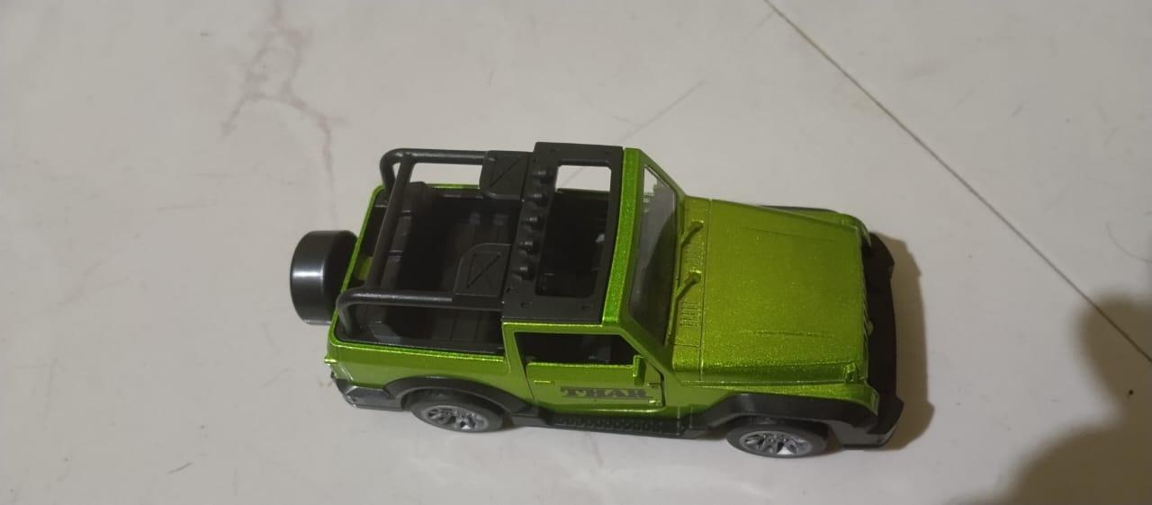 Mahindra Thar Die-Chrome Model with light & sound