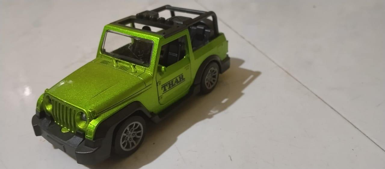 Mahindra Thar Die-Chrome Model with light & sound