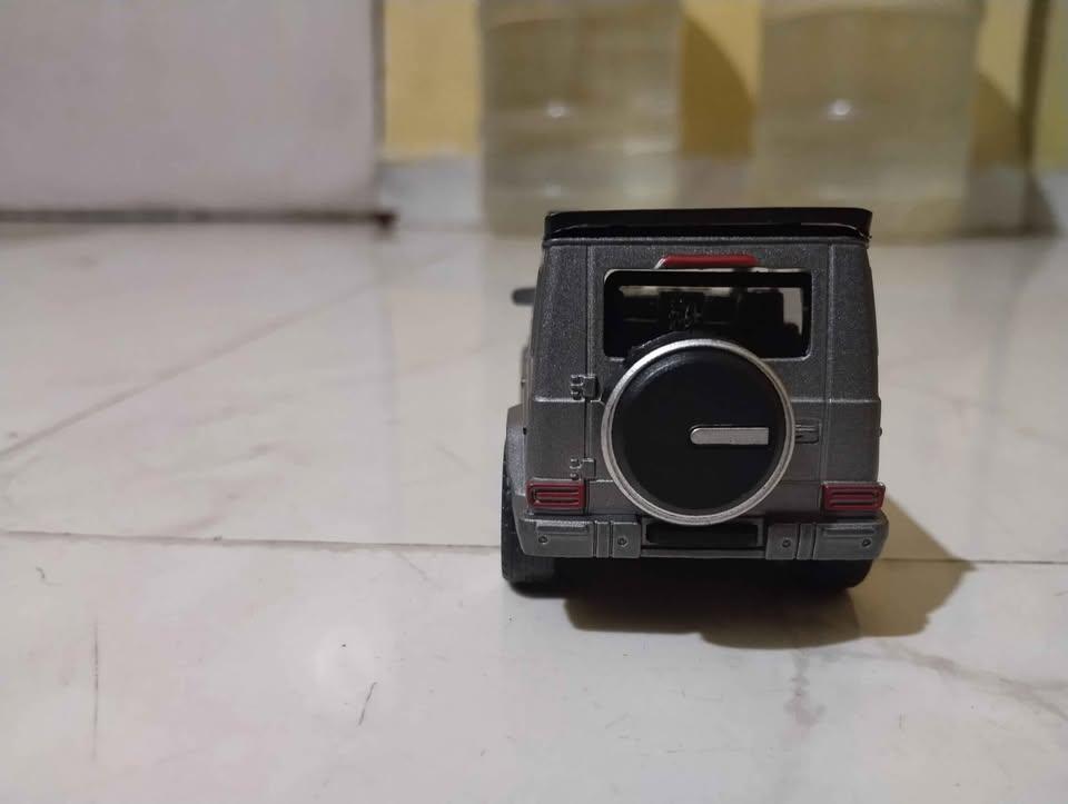 Diecast Metal G-wagon knock off