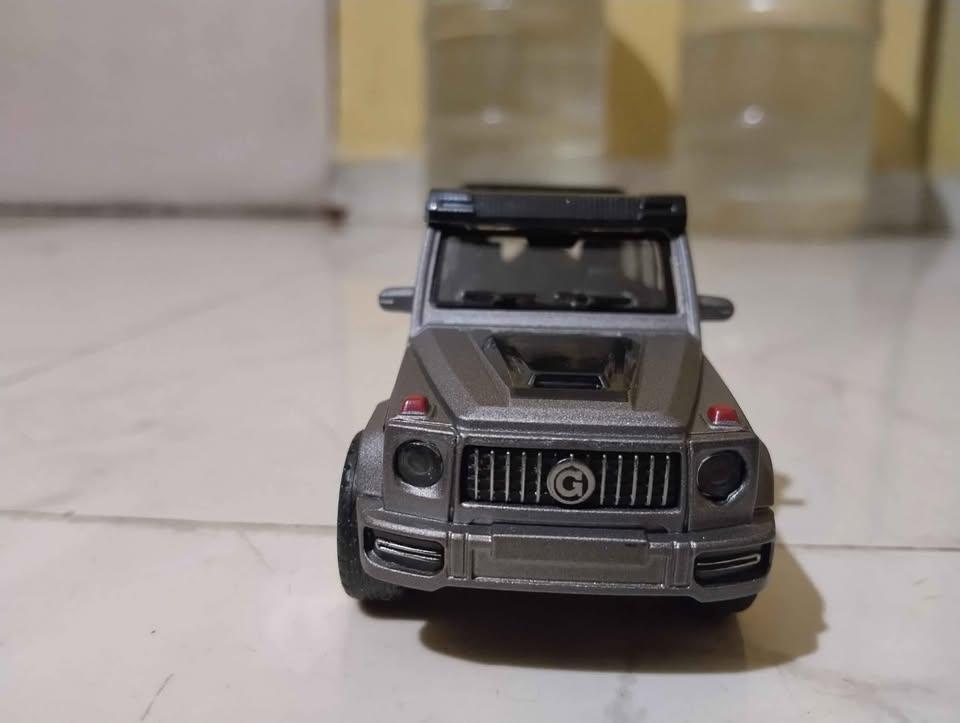 Diecast Metal G-wagon knock off