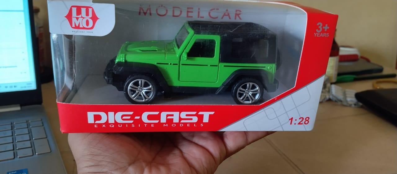 Diecast metal Jeep wrangler 1:28 scale